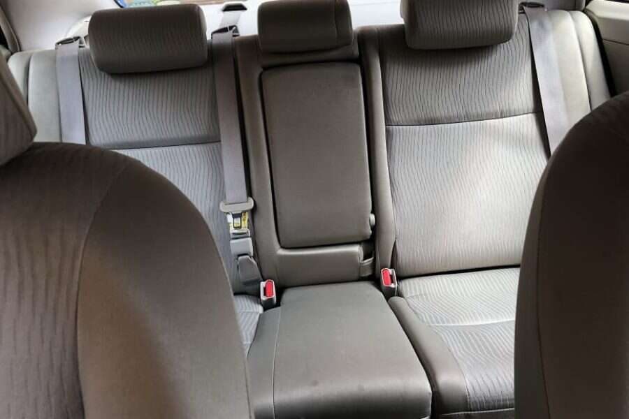 Toyota Premio – Colombo