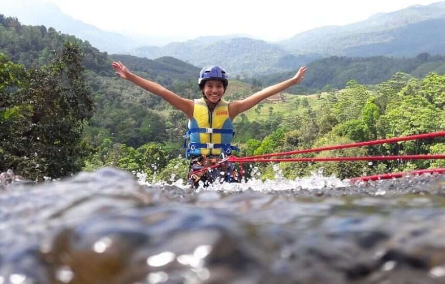 Waterfall Abseiling  In Kithulgala – 4 Hours