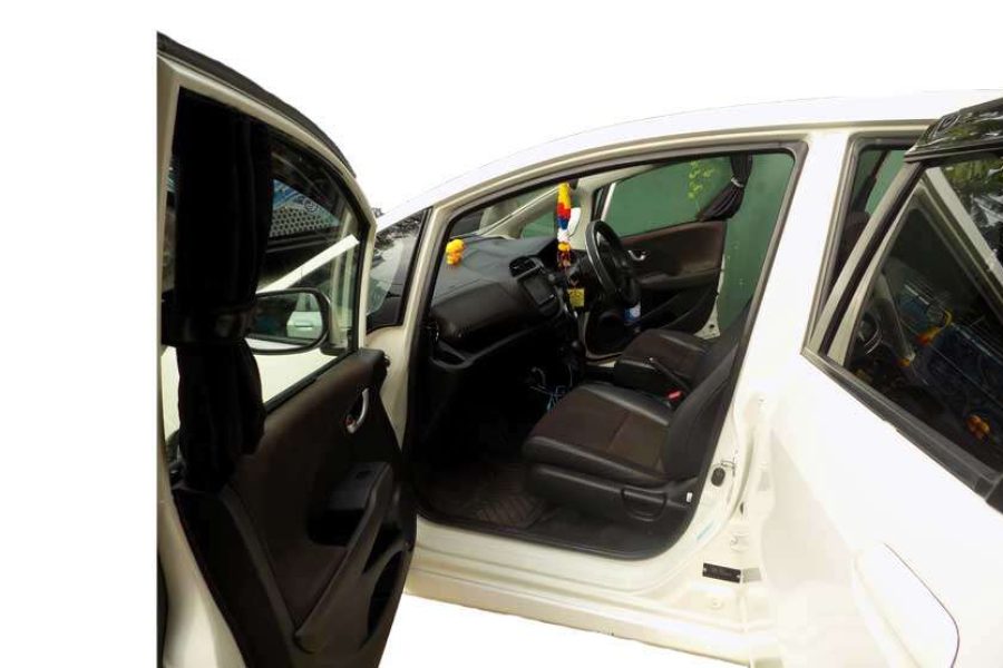 Honda Fit shuttle