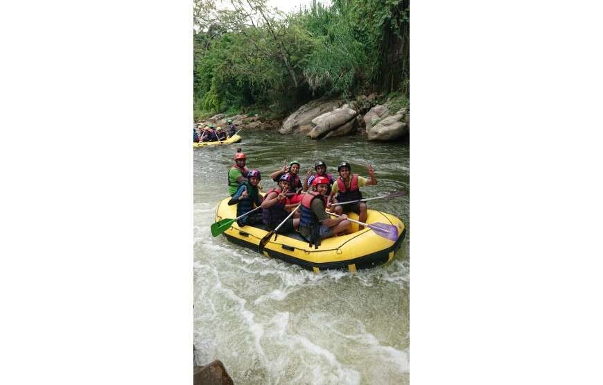 Rafting by Adventure Kithulgala