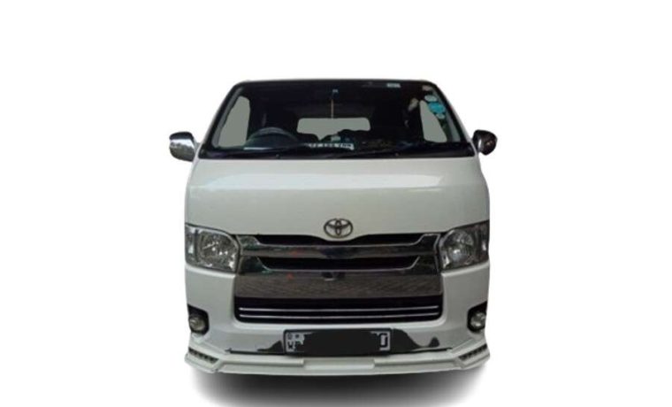 Toyota KDH Flat Roof